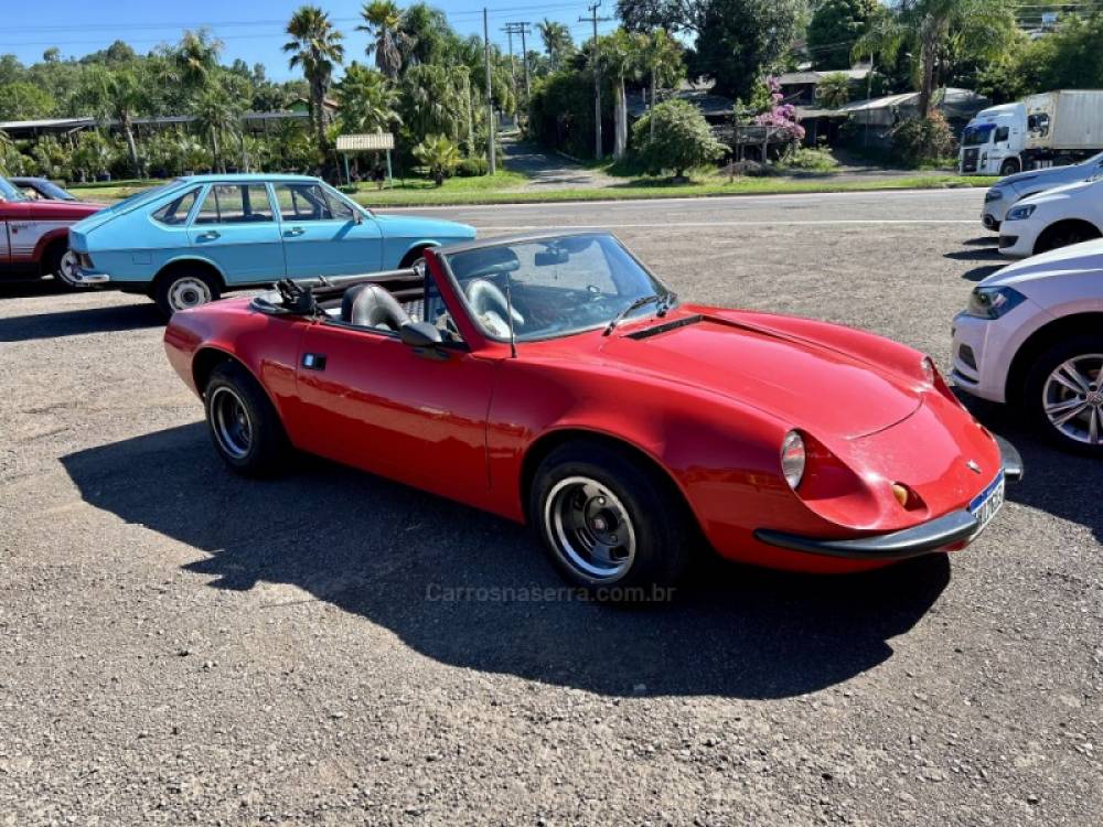 PUMA - GTS - 1978/1978 - Vermelha - Sob Consulta
