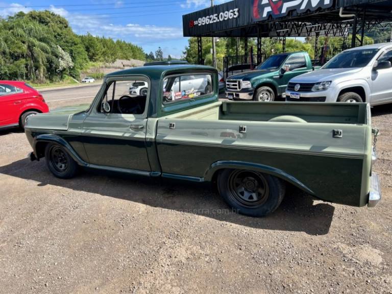CHEVROLET - C10 - 1983/1983 - Bege - R$ 59.900,00