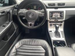 VOLKSWAGEN - PASSAT VARIANT - 2014/2014 - Branca - R$ 85.900,00