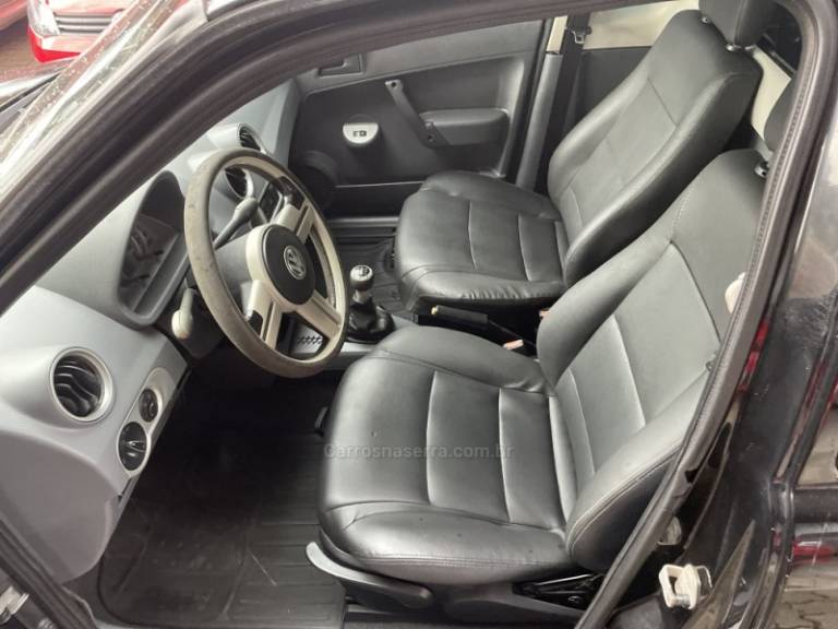 VOLKSWAGEN - SAVEIRO - 2009/2008 - Preta - R$ 45.900,00