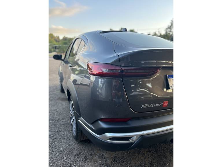 FIAT - FASTBACK - 2023/2023 - Cinza - R$ 116.900,00