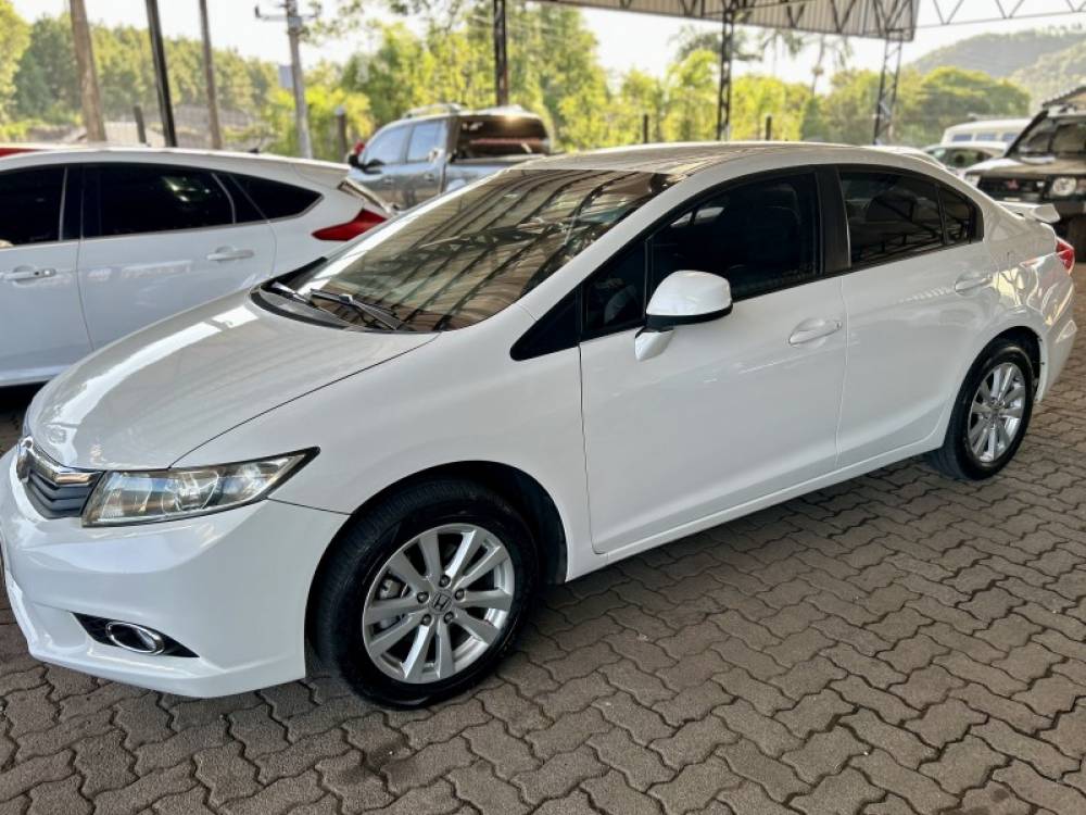 HONDA - CIVIC - 2013/2014 - Branca - Sob Consulta