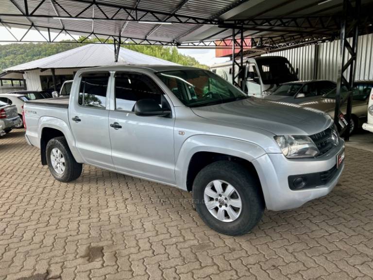 VOLKSWAGEN - AMAROK - 2012/2012 - Prata - R$ 82.900,00