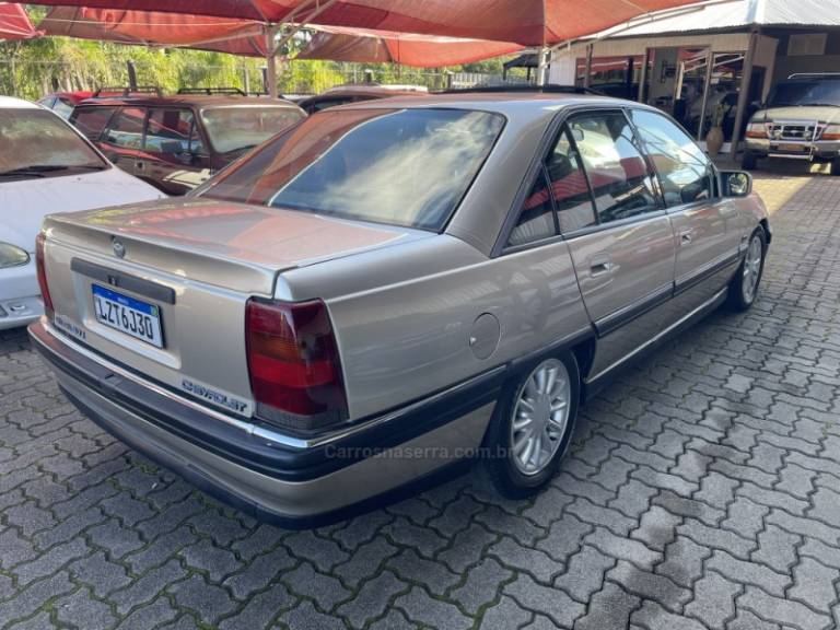 CHEVROLET - OMEGA - 1994/1994 - Bege - R$ 42.900,00