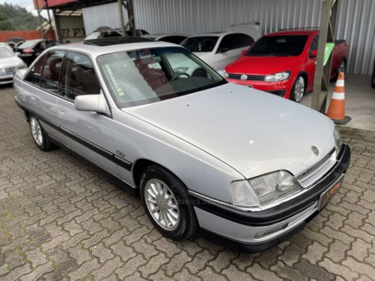 CHEVROLET - OMEGA - 1994/1994 - Prata - R$ 59.900,00