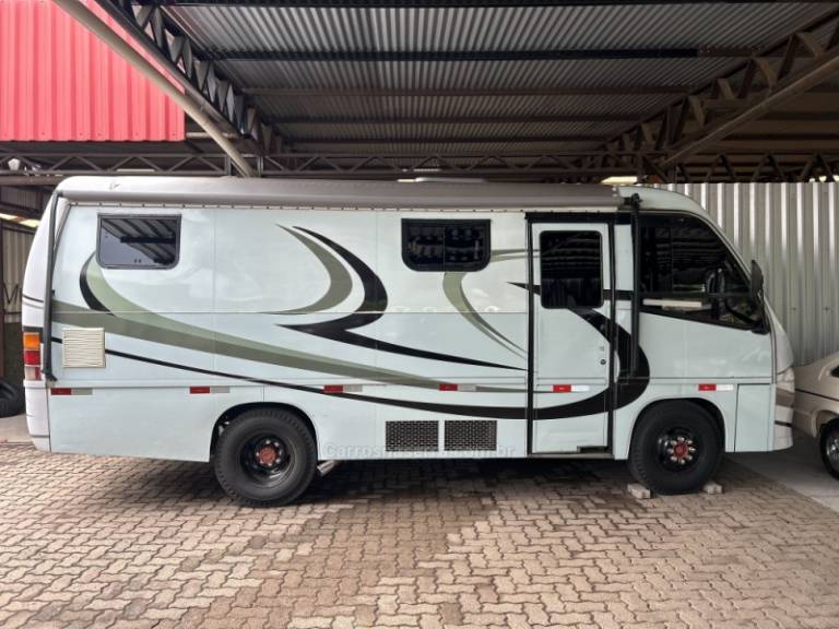 MARCOPOLO - VOLARE - 1998/1999 - Prata - R$ 149.900,00