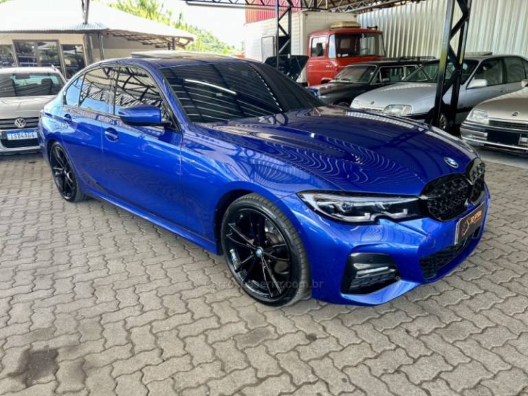 BMW - 320I - 2022/2022 - Azul - R$ 256.900,00