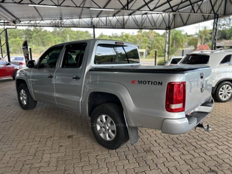 VOLKSWAGEN - AMAROK - 2012/2012 - Prata - R$ 82.900,00