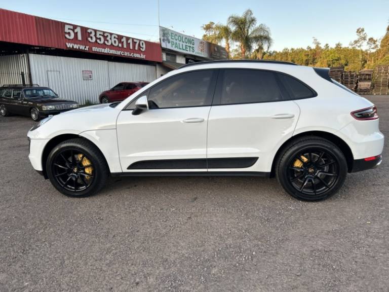 PORSCHE - MACAN - 2015/2015 - Branca - R$ 262.000,00