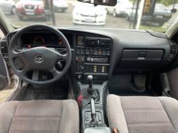 CHEVROLET - OMEGA - 1994/1994 - Prata - R$ 59.900,00
