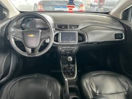 CHEVROLET - ONIX - 2014/2014 - Vermelha - R$ 49.900,00