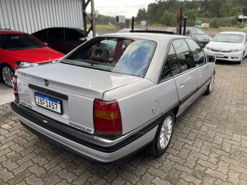 CHEVROLET - OMEGA - 1994/1994 - Prata - R$ 59.900,00