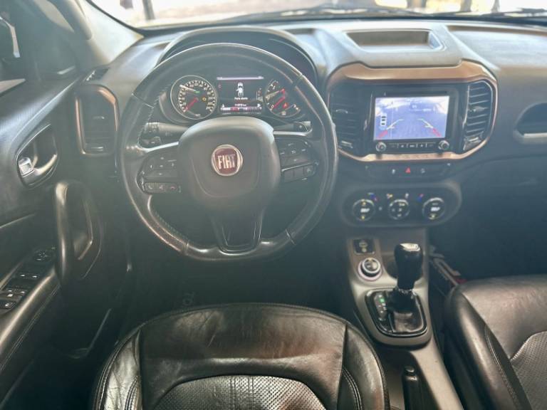 FIAT - TORO - 2016/2017 - Branca - Sob Consulta